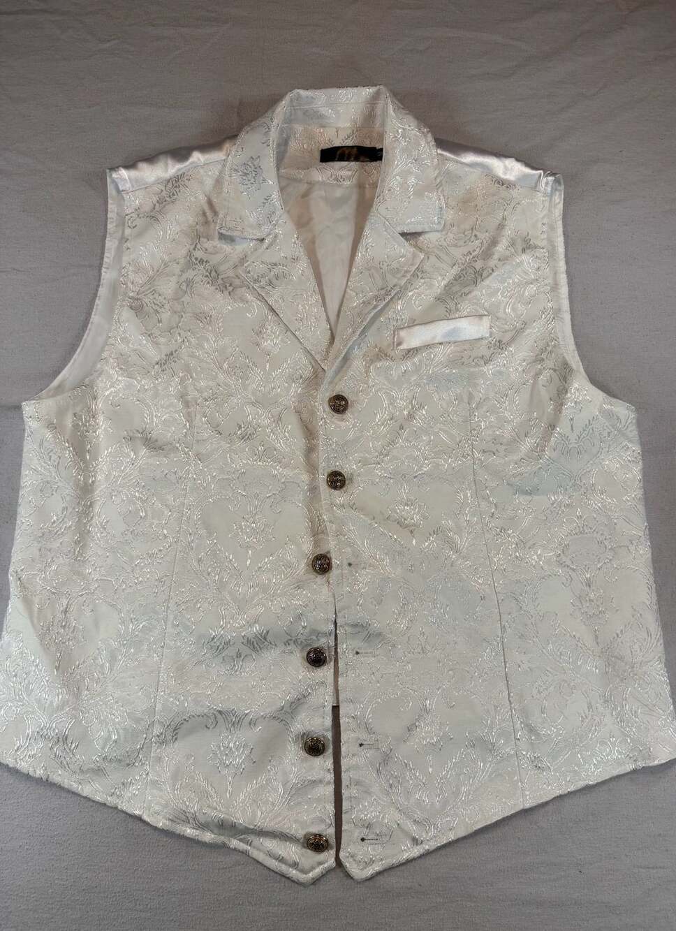 VATPAVE Victorian Vest Size M White Floral Jacquard Steampunk
